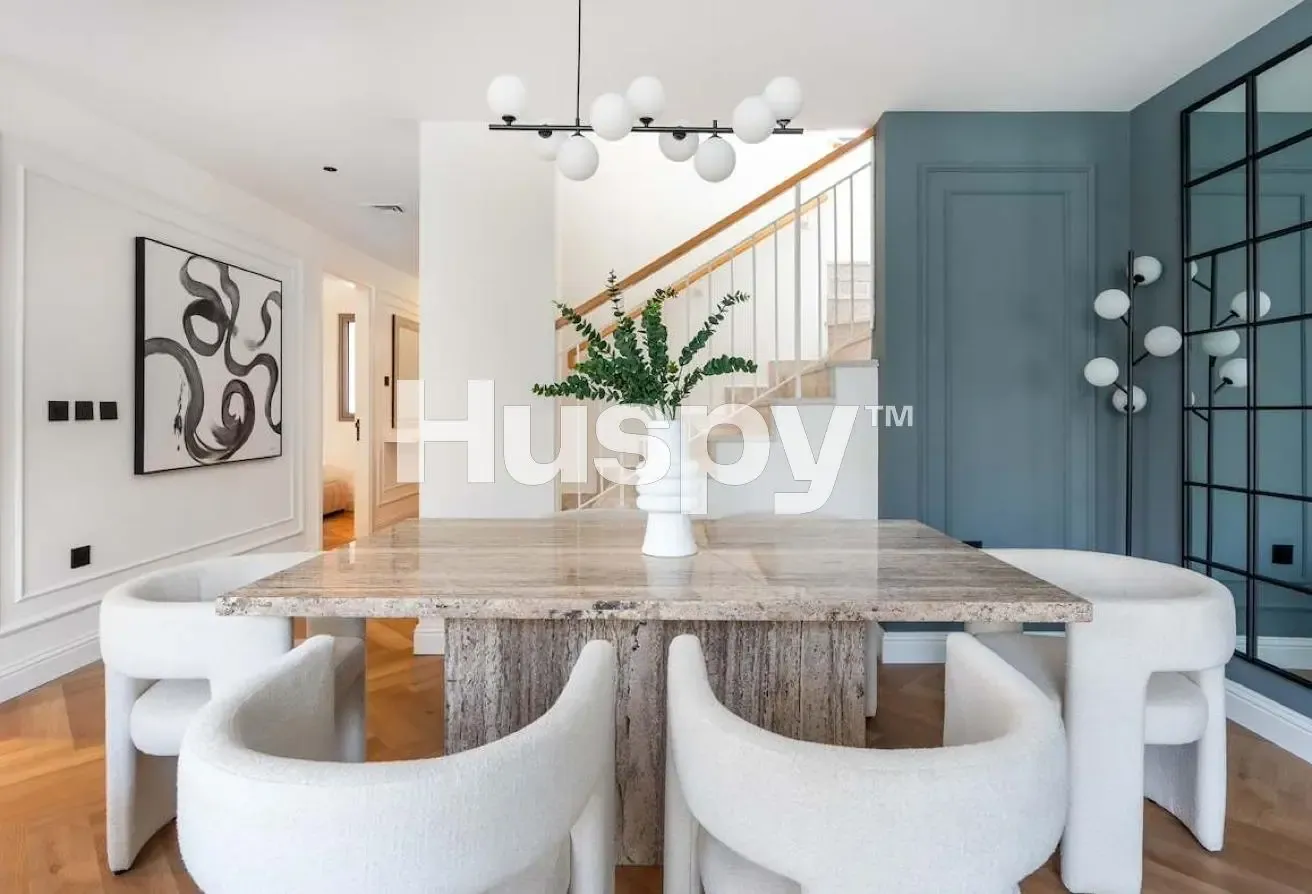 Exclusive | Upgraded | Fully Furnished
