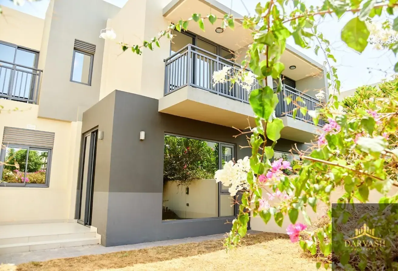 Biggest Layout | Corner Unit | Closed to Amenities
