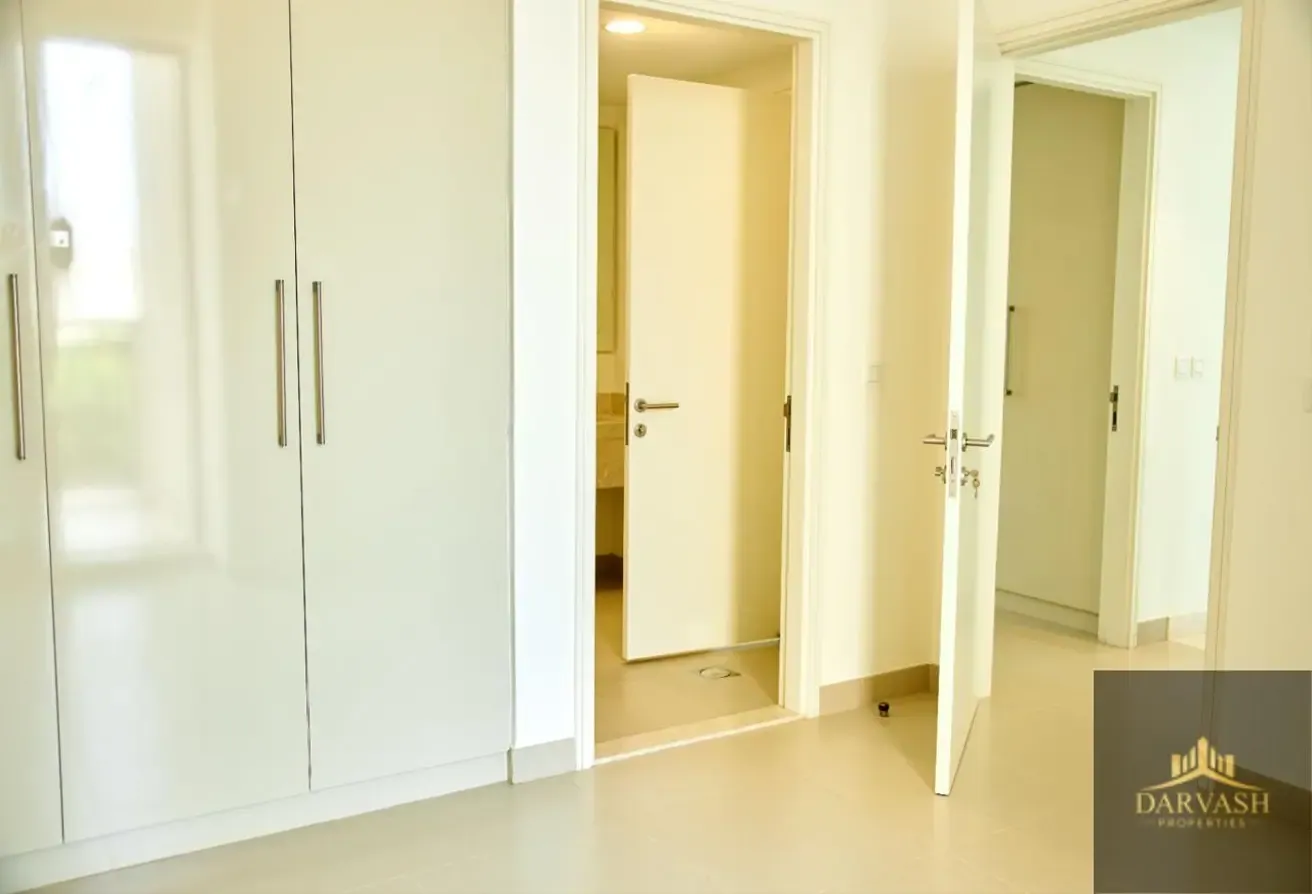 Biggest Layout | Corner Unit | Closed to Amenities