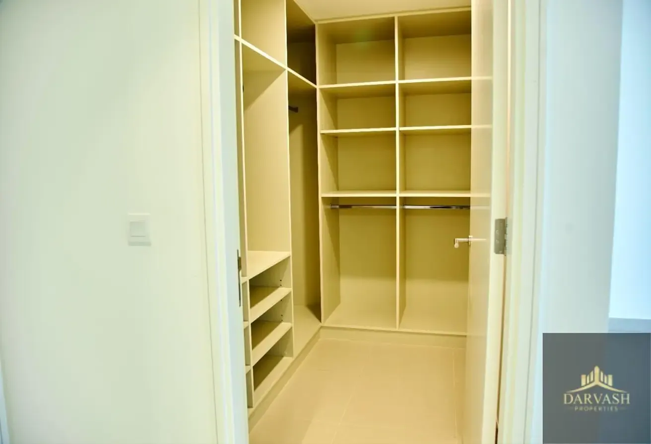 Biggest Layout | Corner Unit | Closed to Amenities