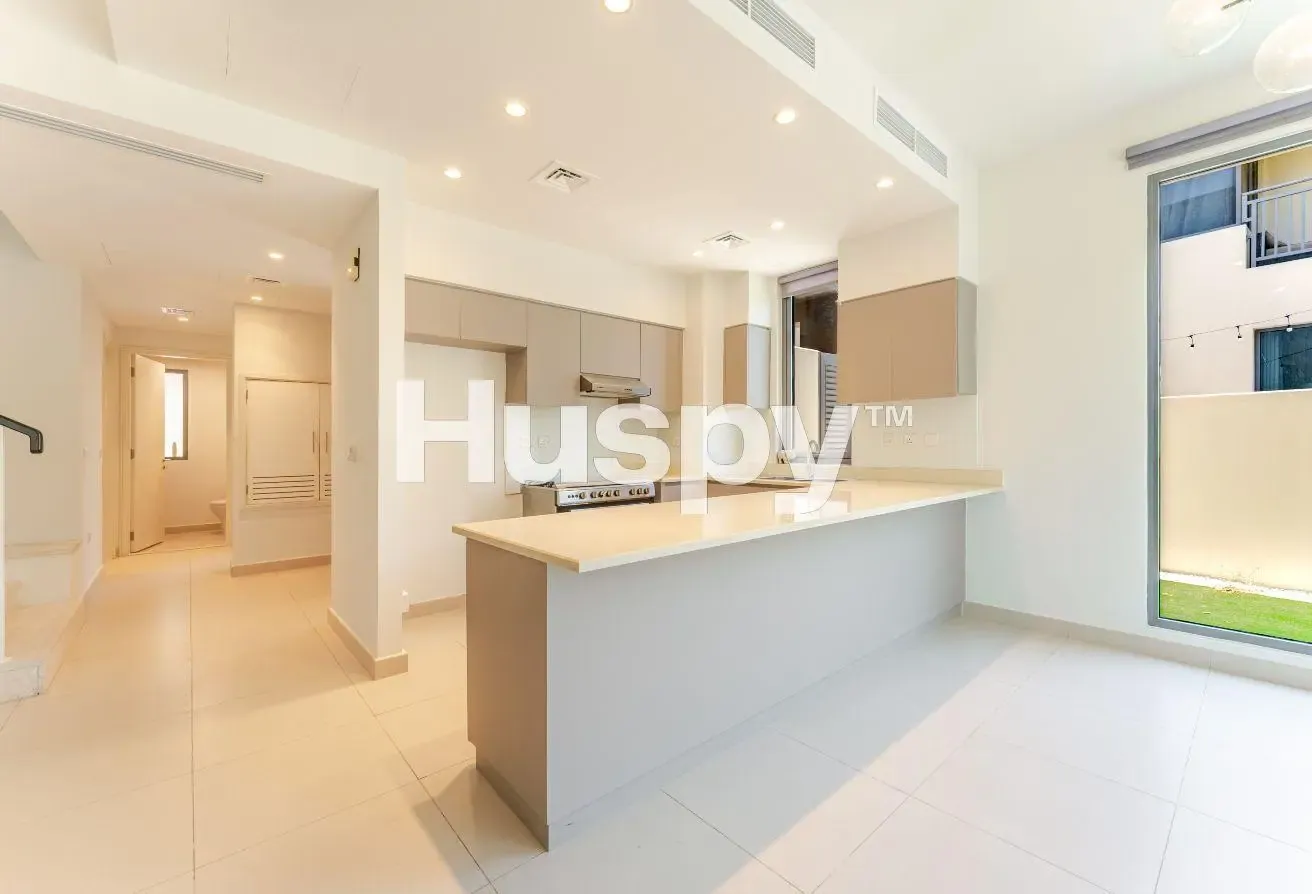 Single Row | Vacant | View Today