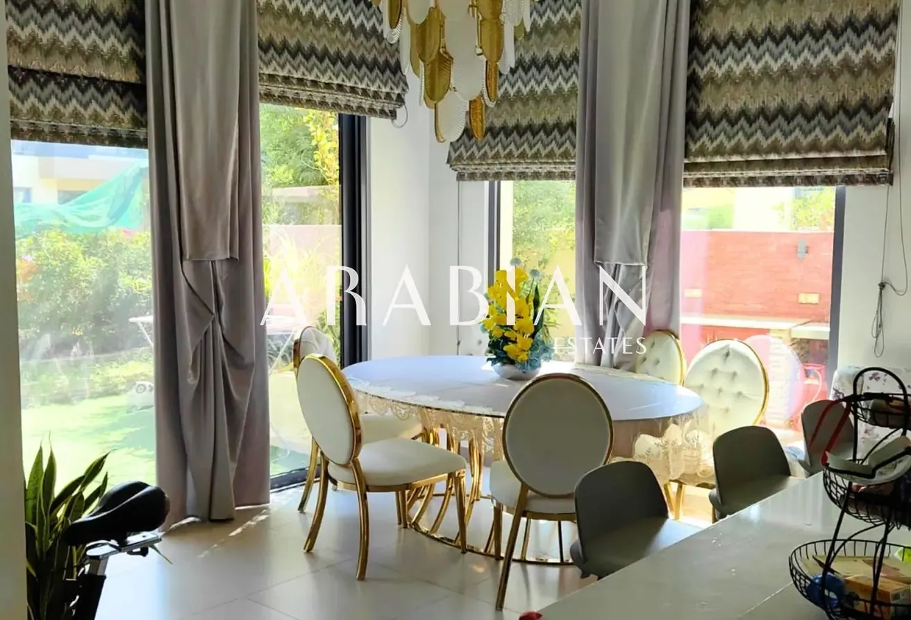 Large Plot | Green Belt | Close to Amenities