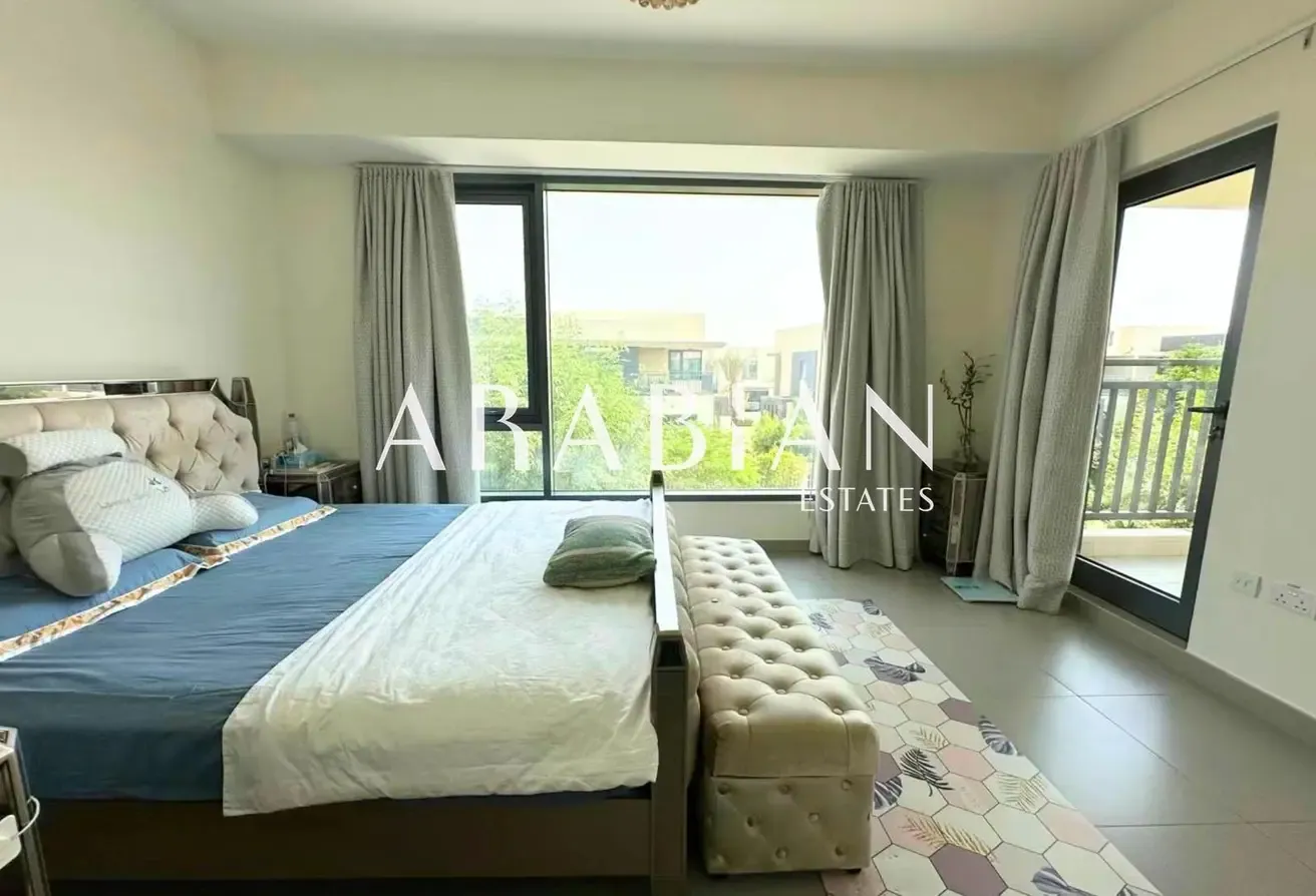 Large Plot | Green Belt | Close to Amenities