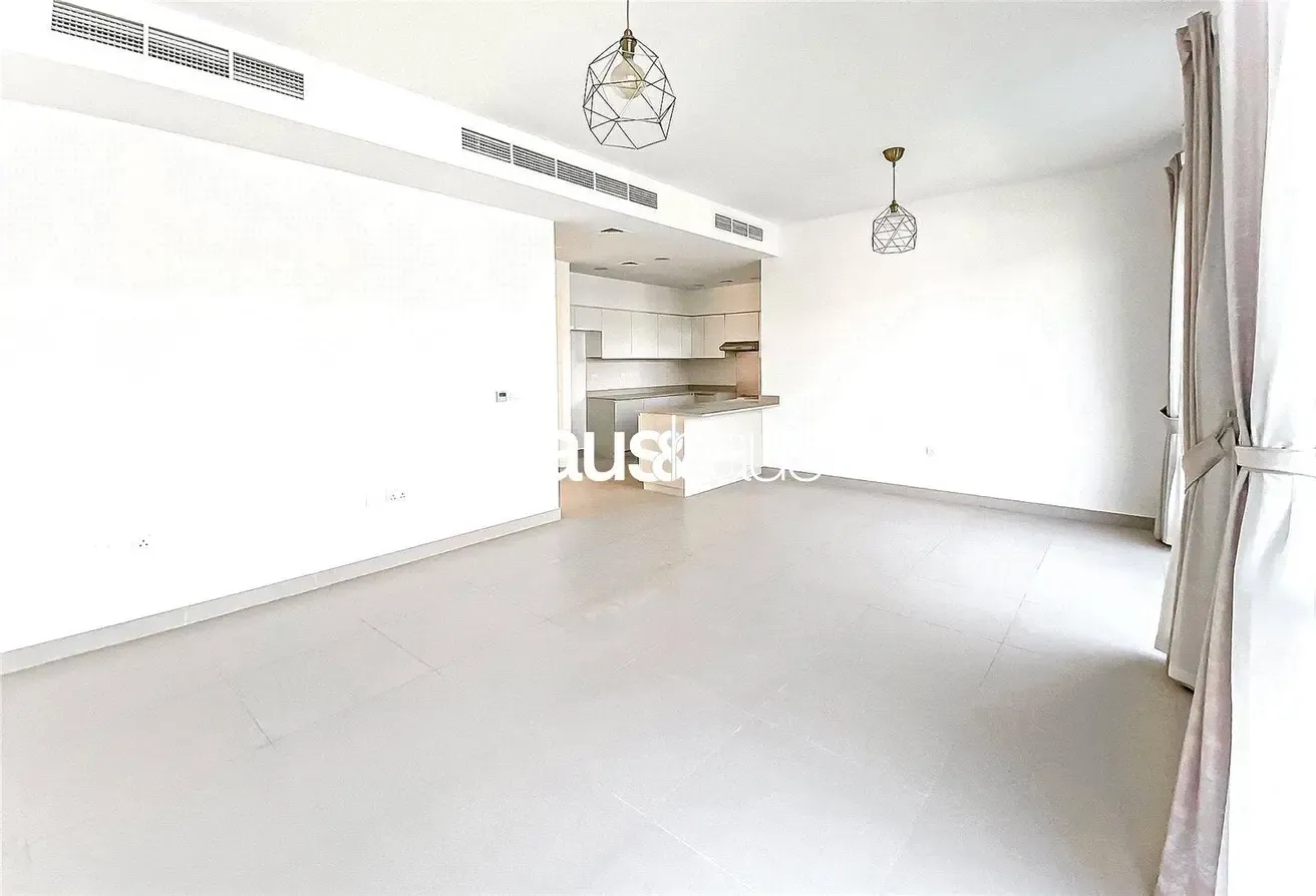 Single Row | View Today | Vacant