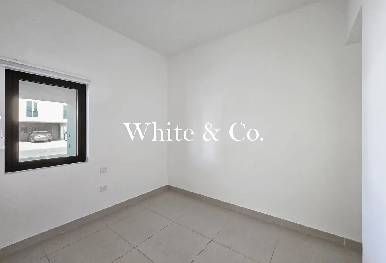 Maple Specialist | Corner Unit | View Now