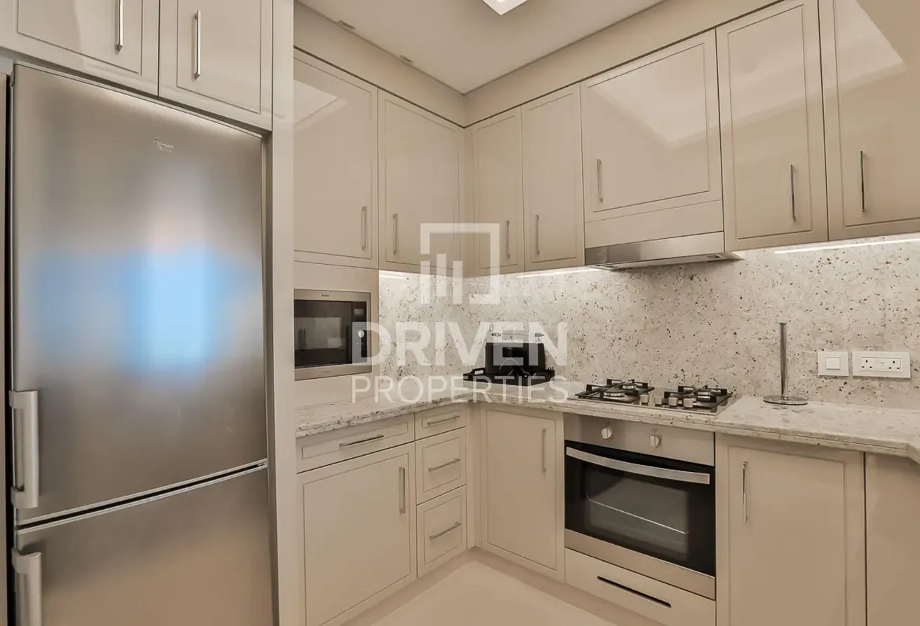 Spacious Layout | High Floor | Fully Furnished