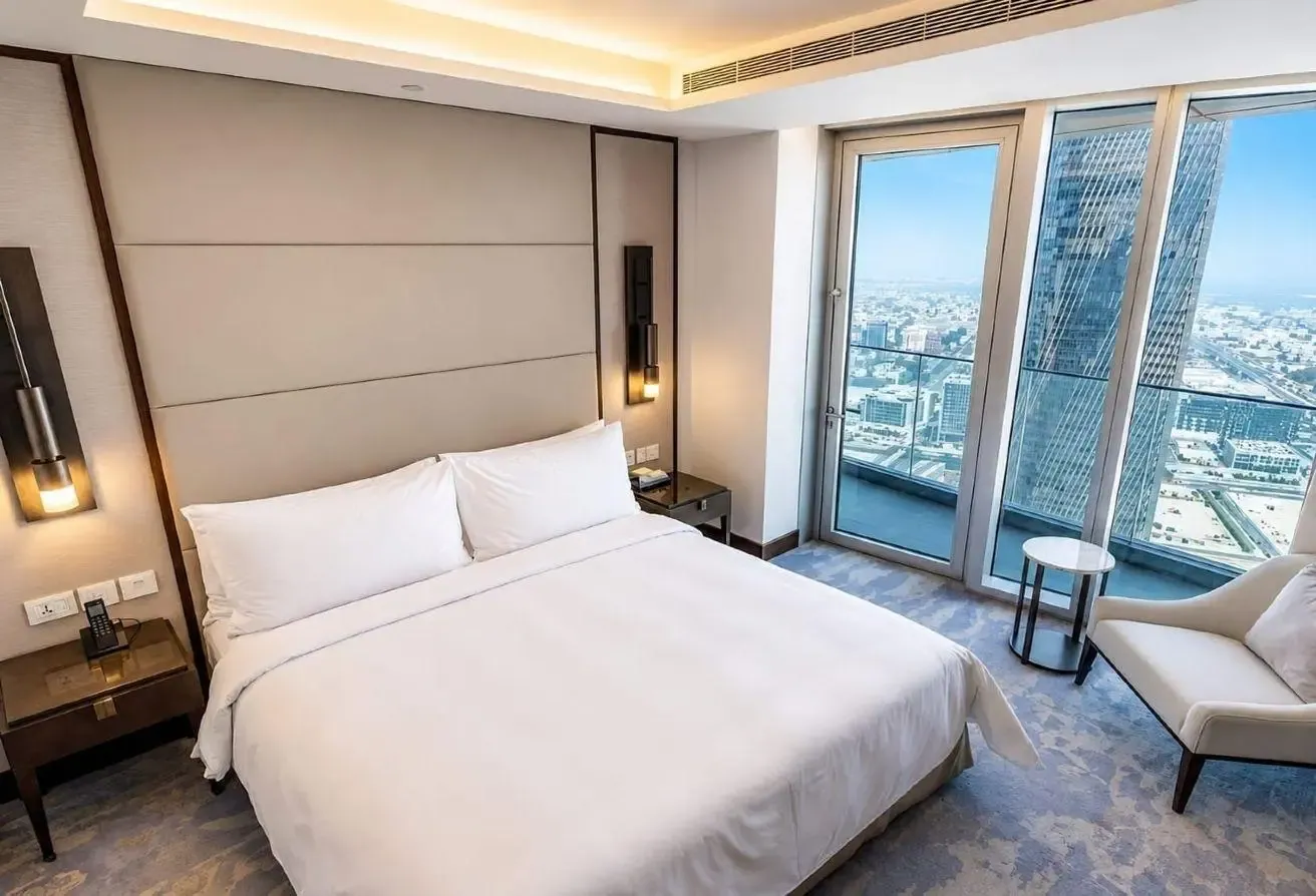Below Market Price | High Floor | VOT | No Agent