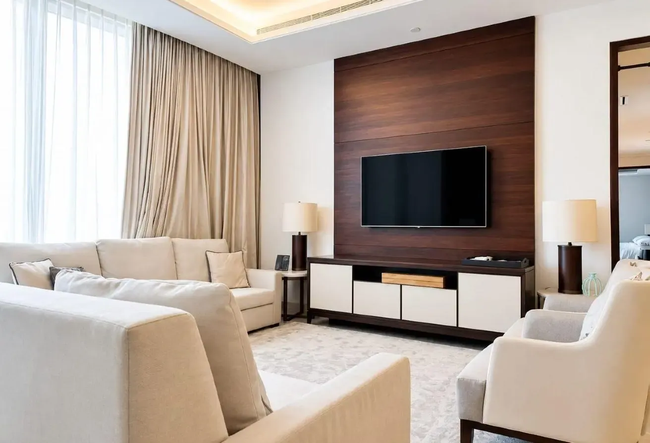 Below Market Price | High Floor | VOT | No Agent