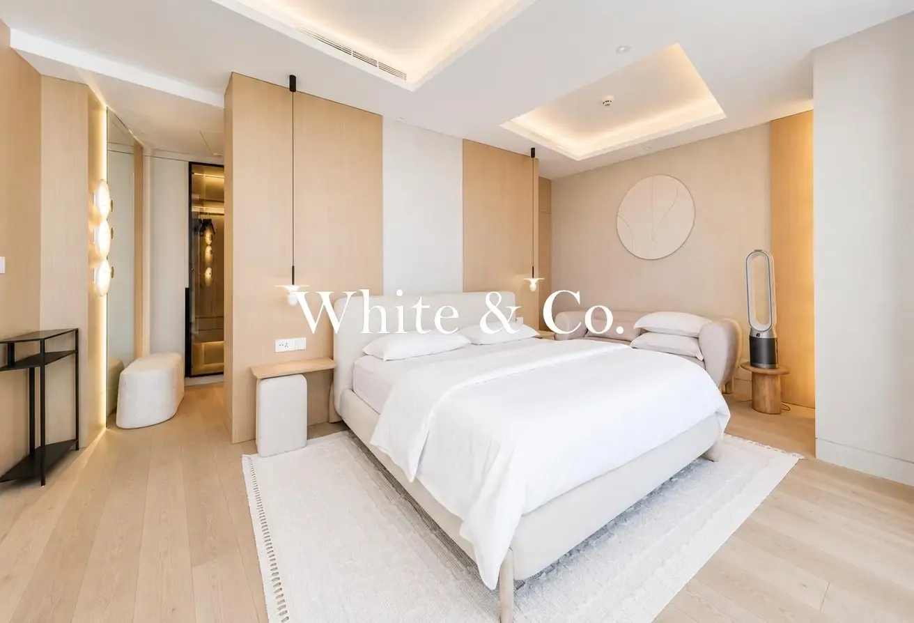 BURJ PLUS SEA VIEW |UPGRADED |RENOVATED