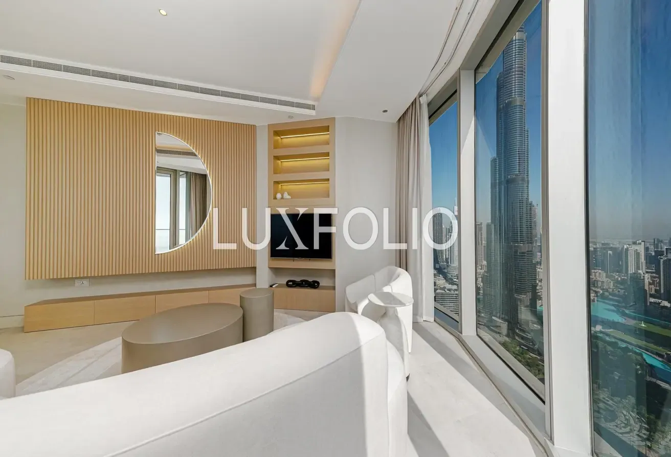 Penthouse | Fully Upgraded | Burj & Sea View