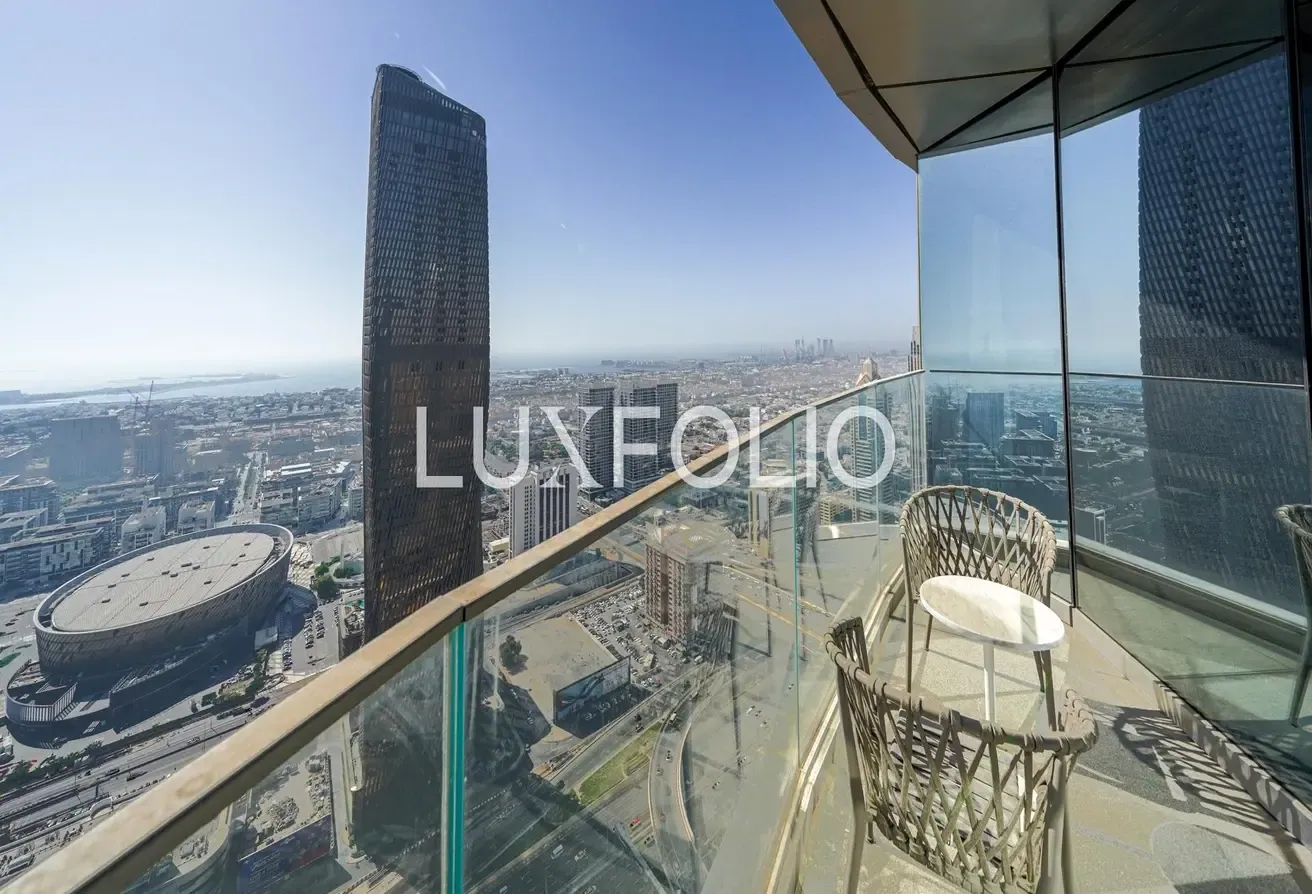 Penthouse | Fully Upgraded | Burj & Sea View