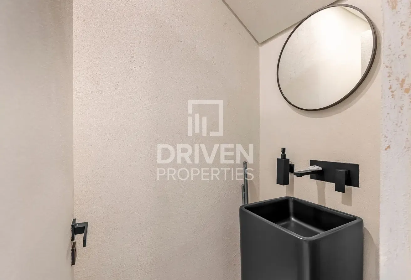 Fully Upgraded | Vacant | High End Finishes