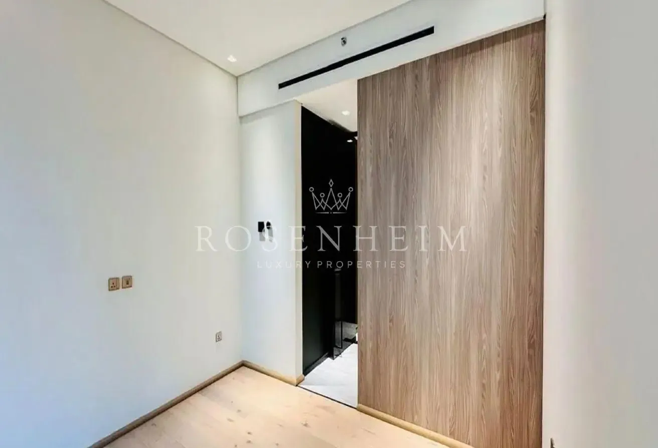 Modern Duplex Unit | Tenanted | Pool View