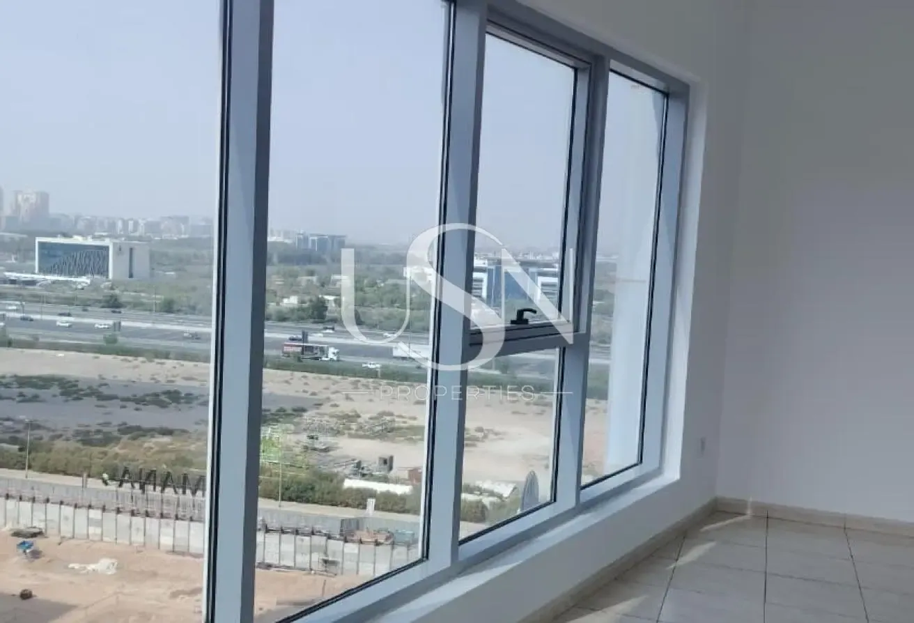 Spacious Layout | 2BR Well-Maintained | Vacant