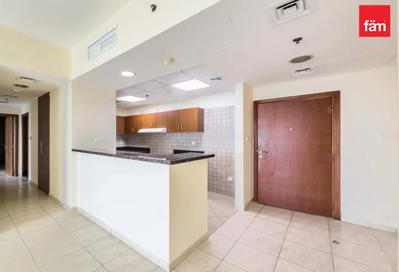 Spacious / Good Community / 2 Bedroom