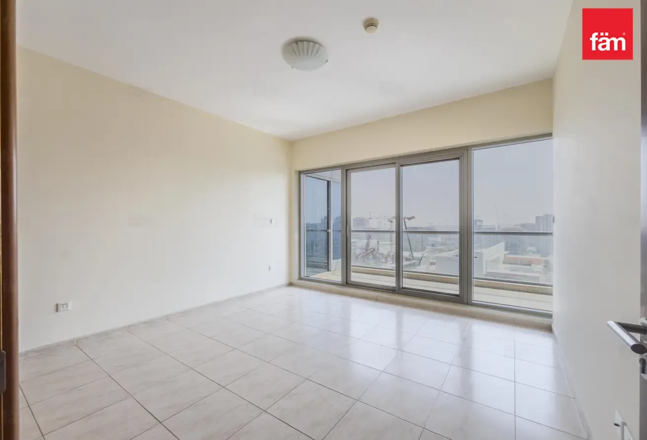 Spacious / Good Community / 2 Bedroom