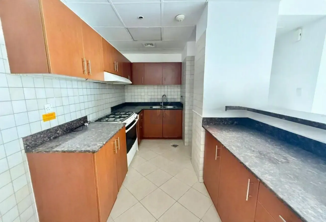 SPACIOUS | UNFURNISHED 2 BEDROOM | SKYCOURTS D