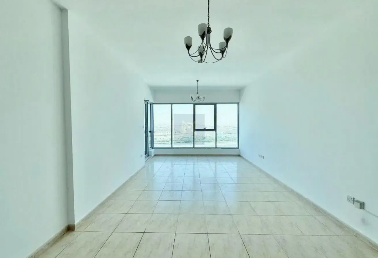 SPACIOUS | UNFURNISHED 2 BEDROOM | SKYCOURTS D