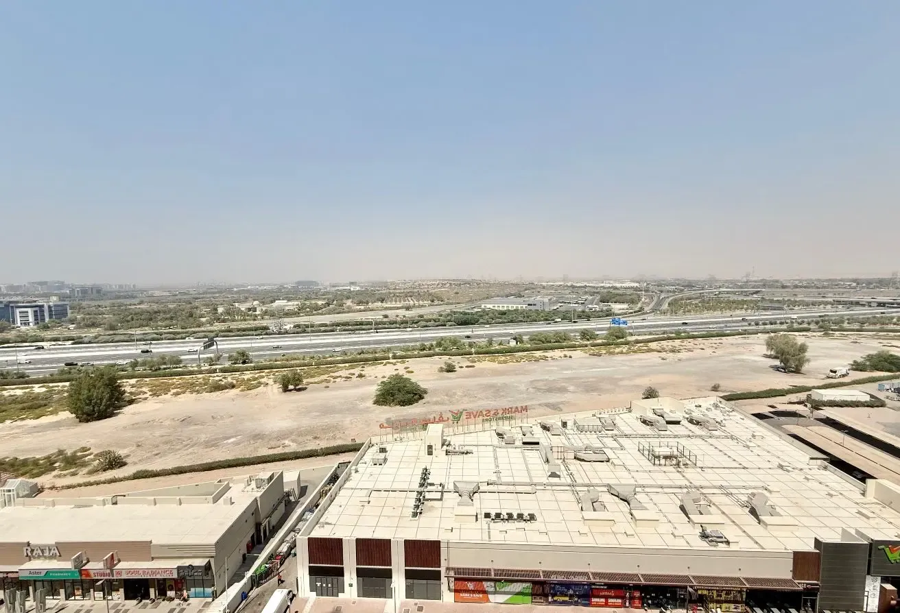 SPACIOUS || INSIDE ROAD AND SCHOOL VIEW