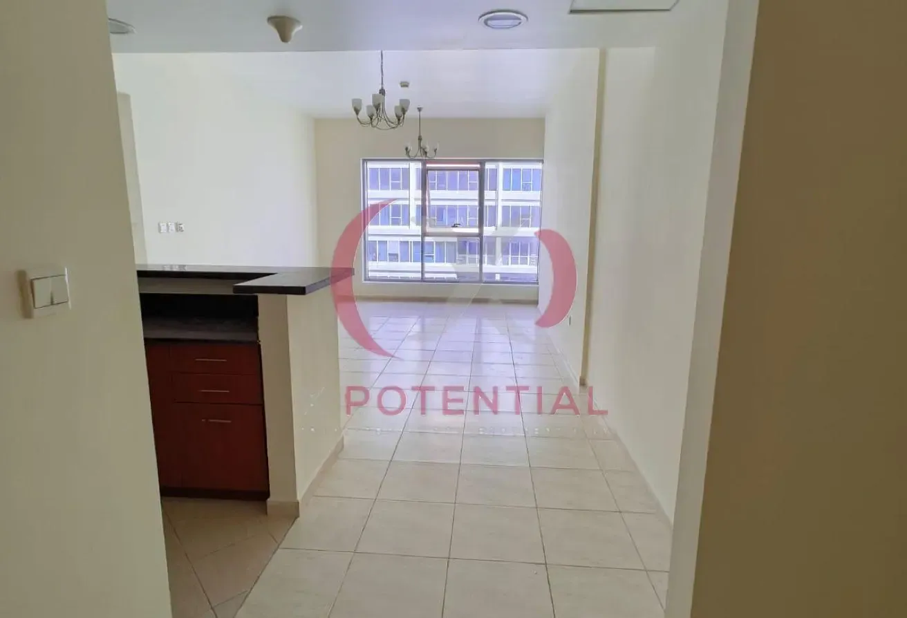 1BR | Vacant | Balcony excluded | 12 Cheques