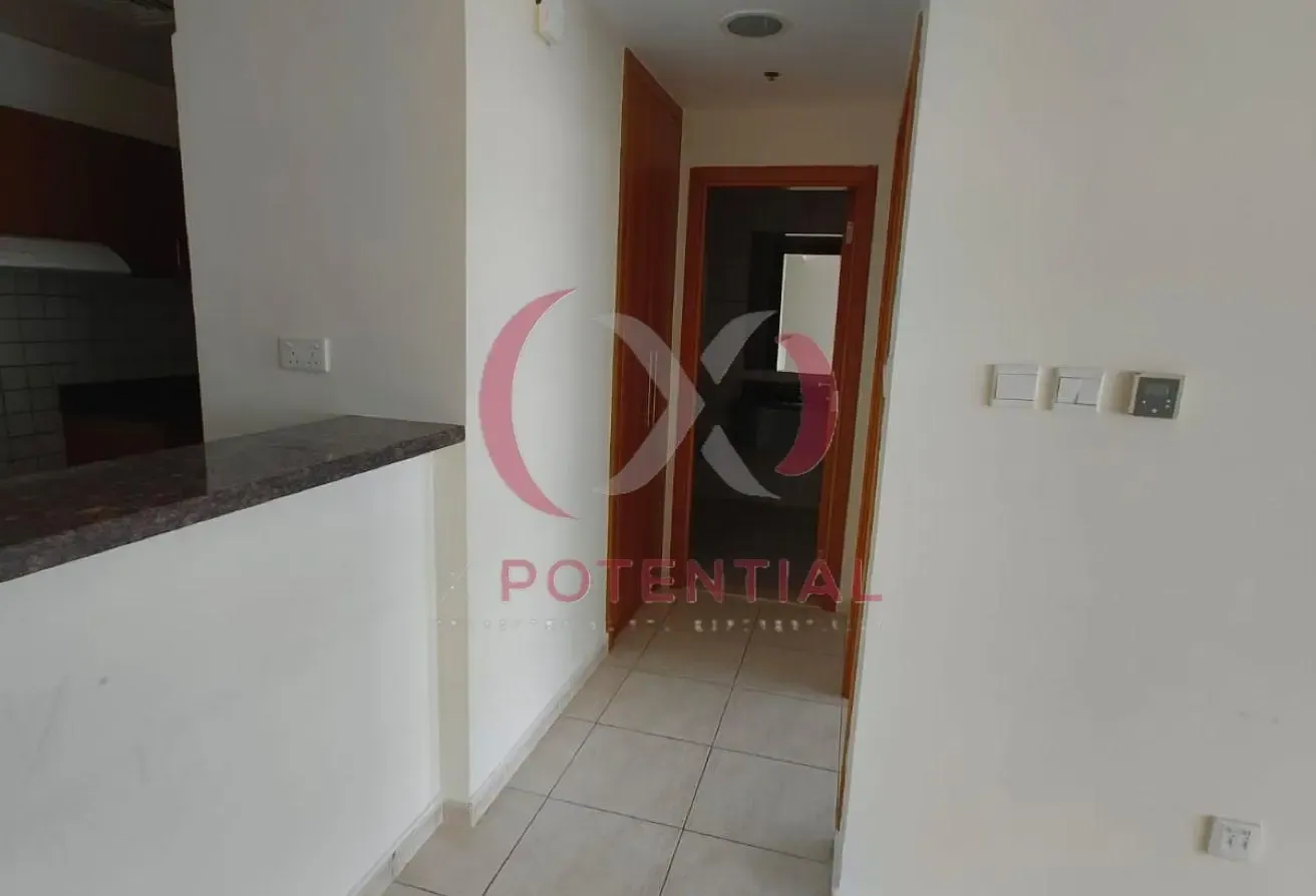 1BR | Vacant | Balcony excluded | 12 Cheques
