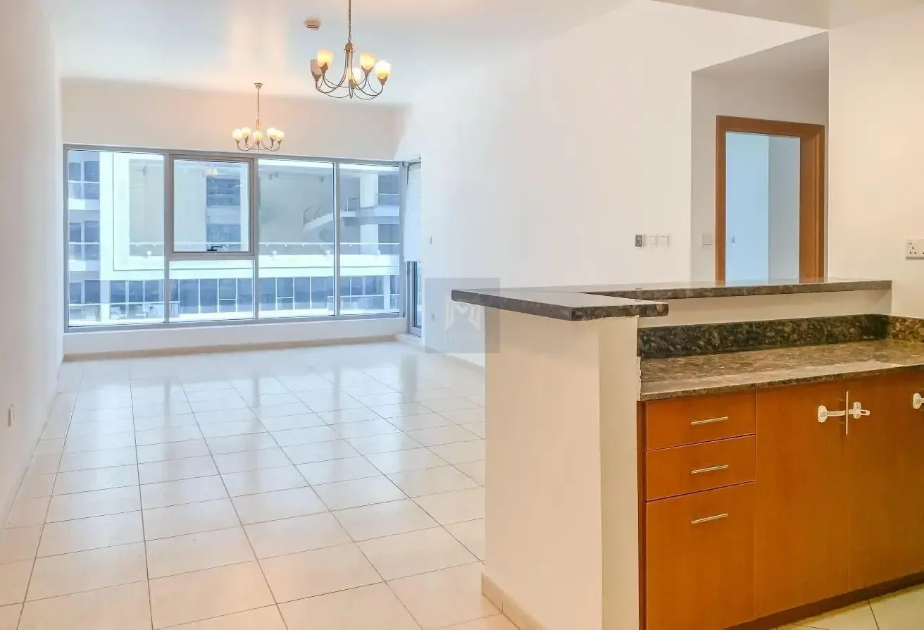 SPACIOUS | UNFURNISHED 1 BEDROOM |SKYCOURTS D