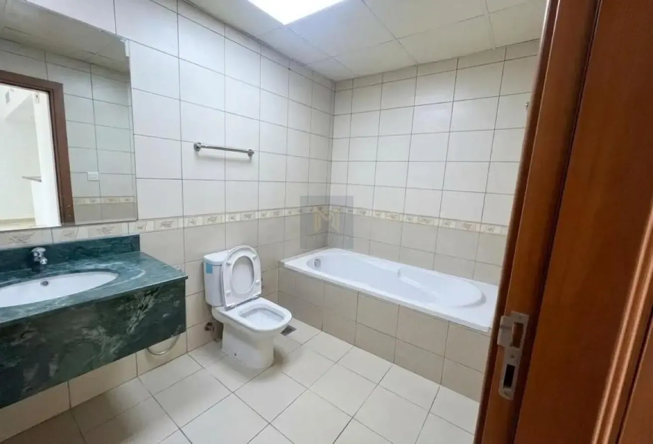 SPACIOUS | UNFURNISHED 1 BEDROOM |SKYCOURTS D