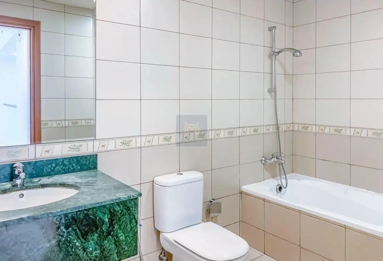 SPACIOUS | UNFURNISHED 1 BEDROOM |SKYCOURTS D