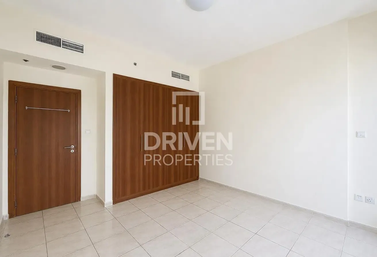 Great Location | Modern Layout | Community View