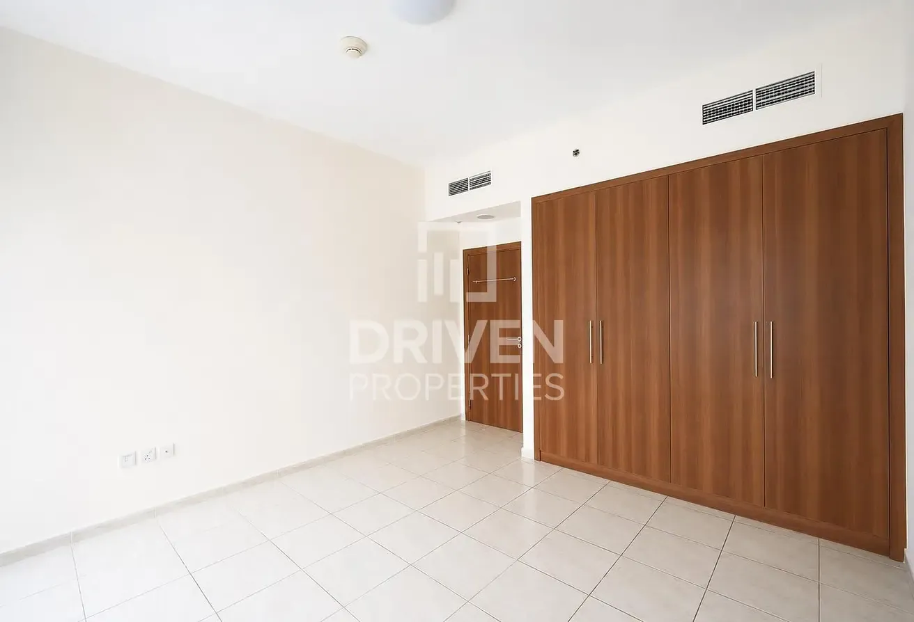 Great Location | Modern Layout | Community View
