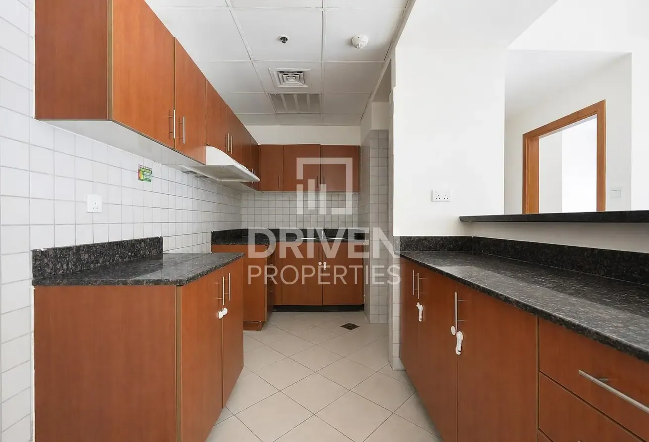 Great Location | Modern Layout | Community View