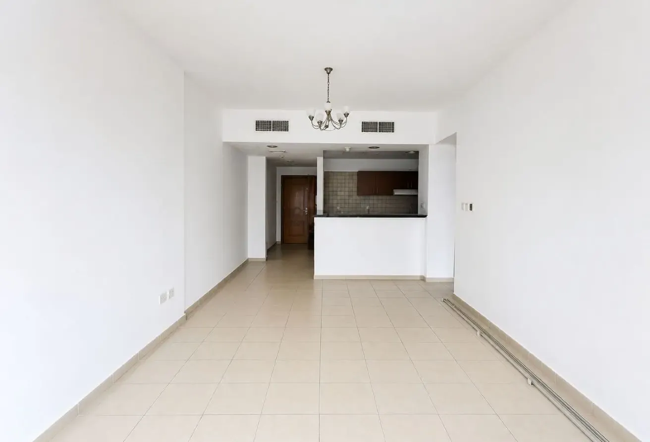 Spacious 1BR | Pool & Gym | Skycourts Tower D,DLRC
