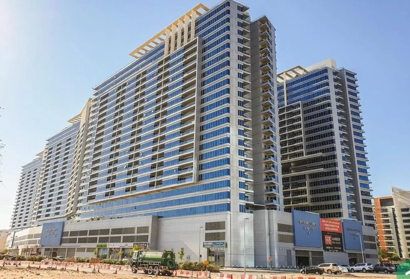 Spacious 1BR | Pool & Gym | Skycourts Tower D,DLRC