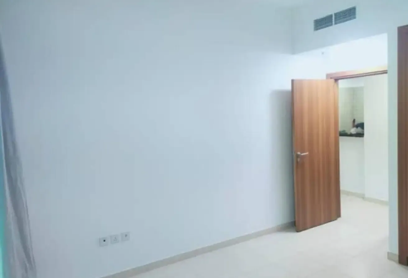 Spacious 1BR | Pool & Gym | Skycourts Tower D,DLRC