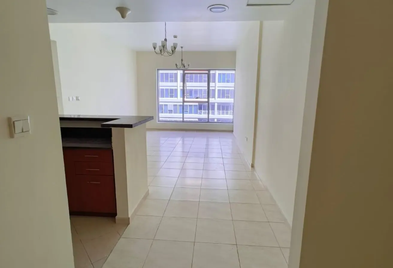 1 BR | Multiple Cheques | Available 1 August