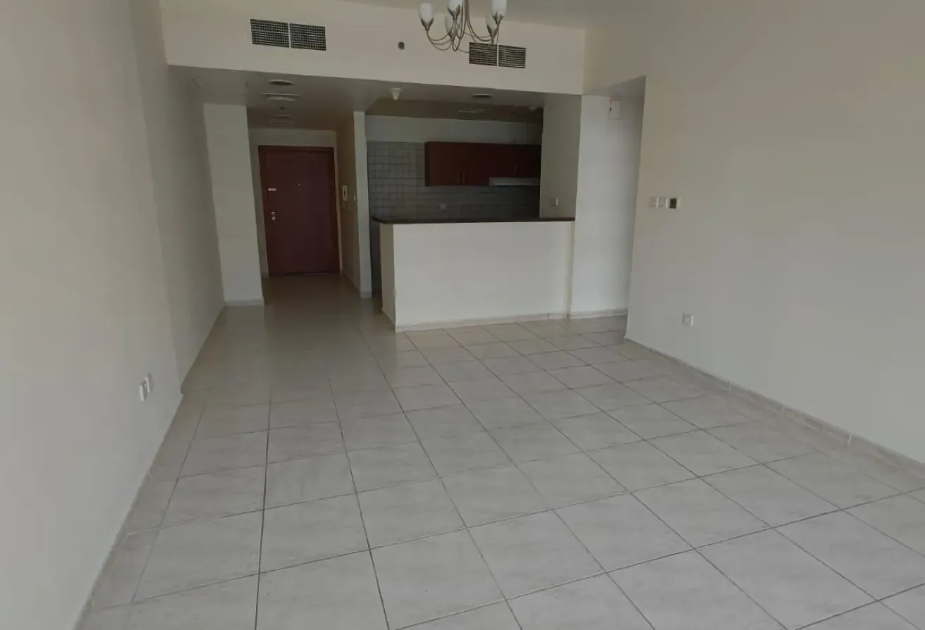 1 BR | Multiple Cheques | Available 1 August