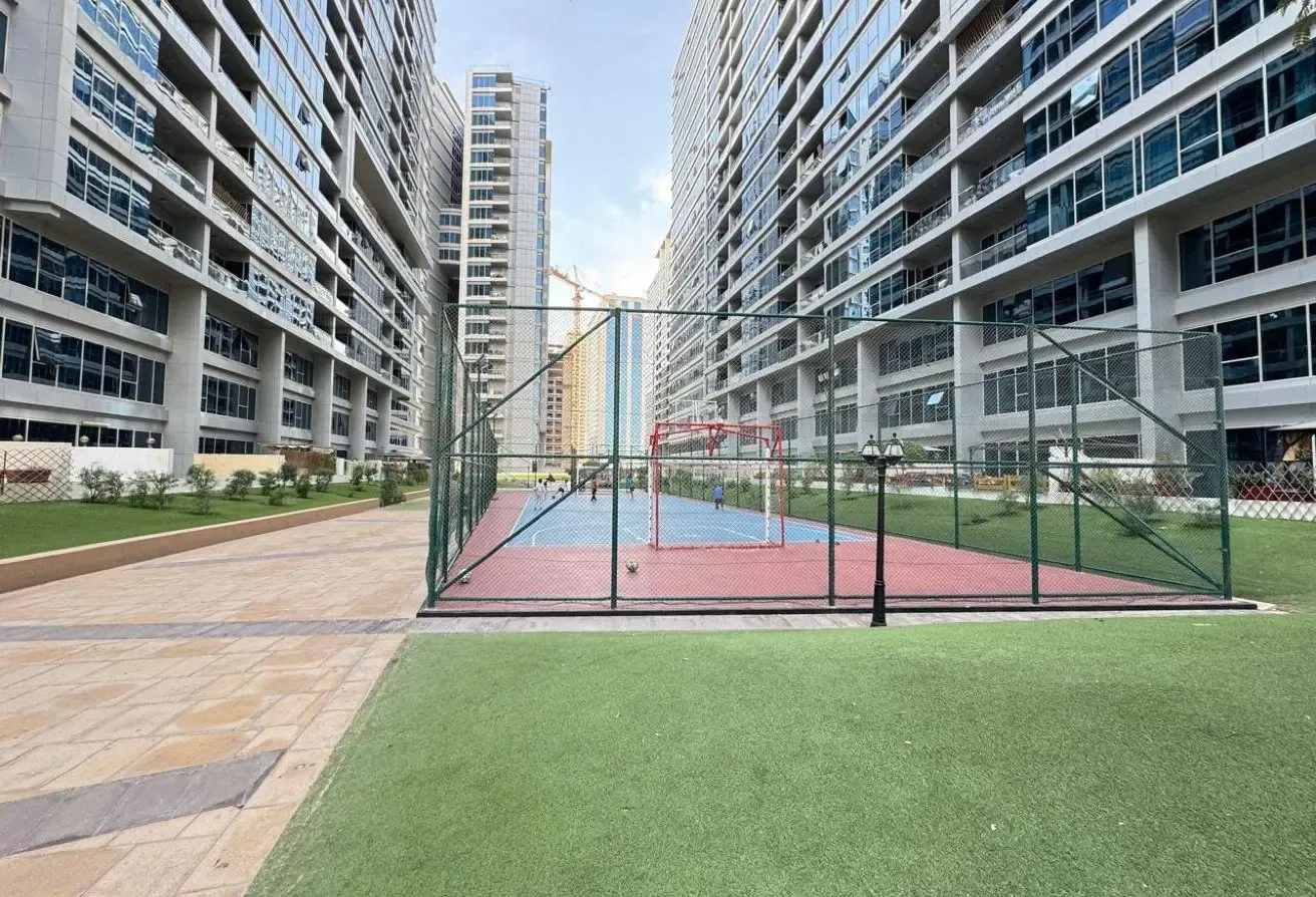 Bright Studio | 1 Bath | Balcony | Skycourts D