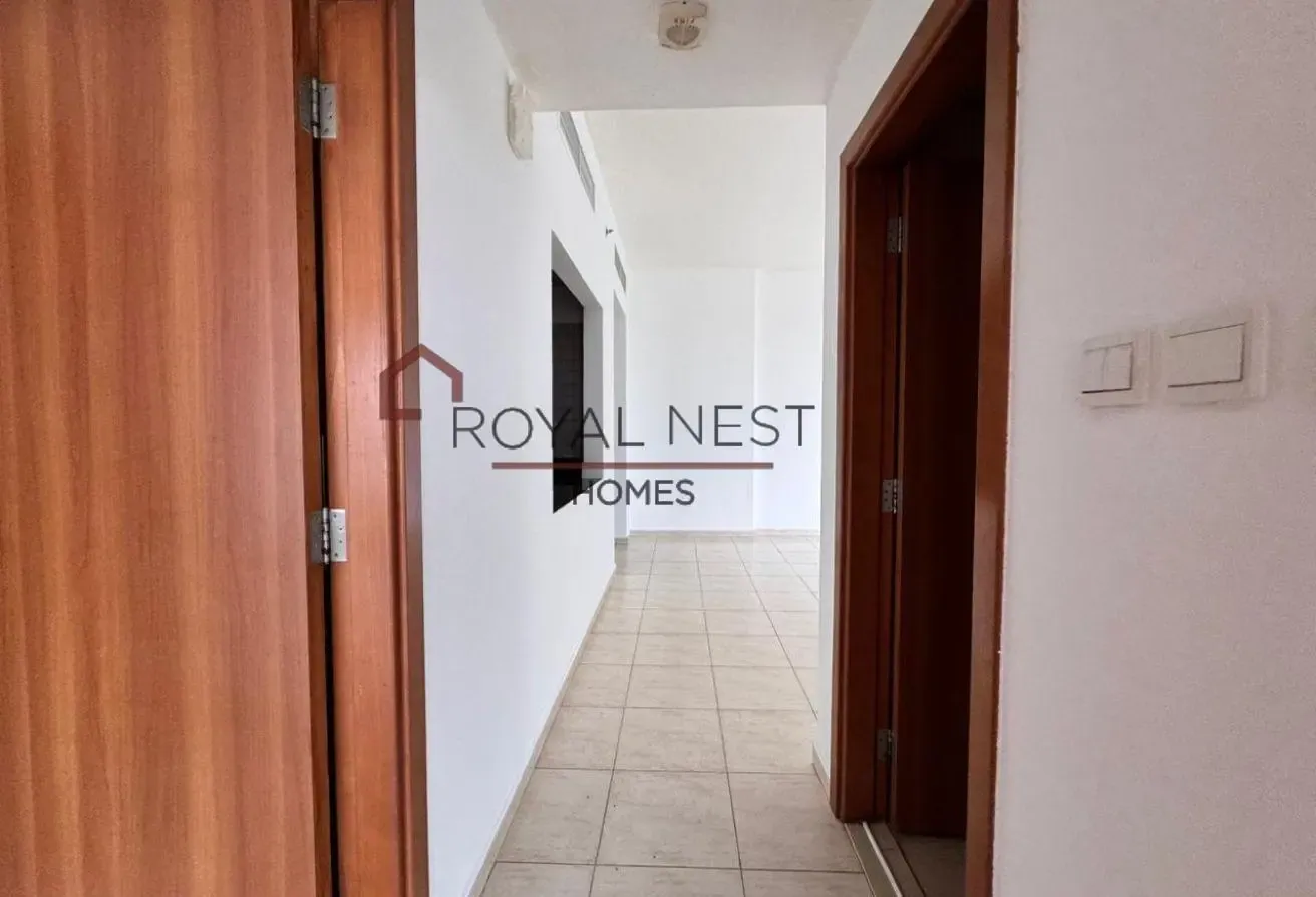Ready to Move | 4 CHQ'S | Family Living