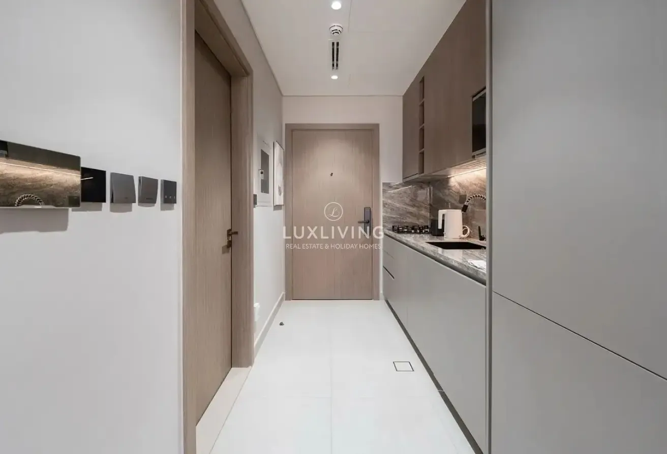 Vacant| Fully Furnished | Brand New