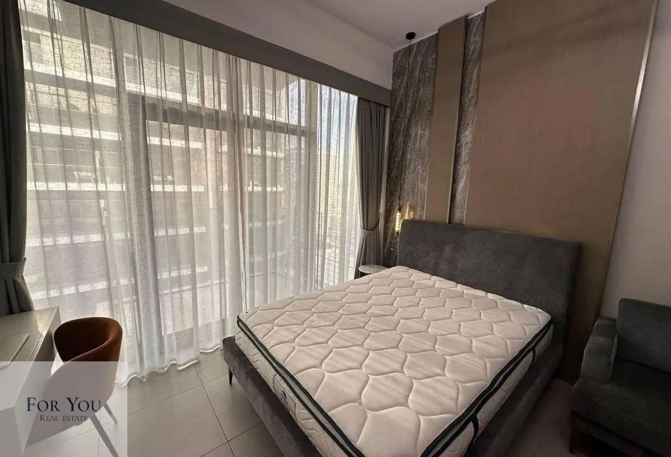 FULLY FURNISHED | READY TO MOVE | HIGH FLOOR