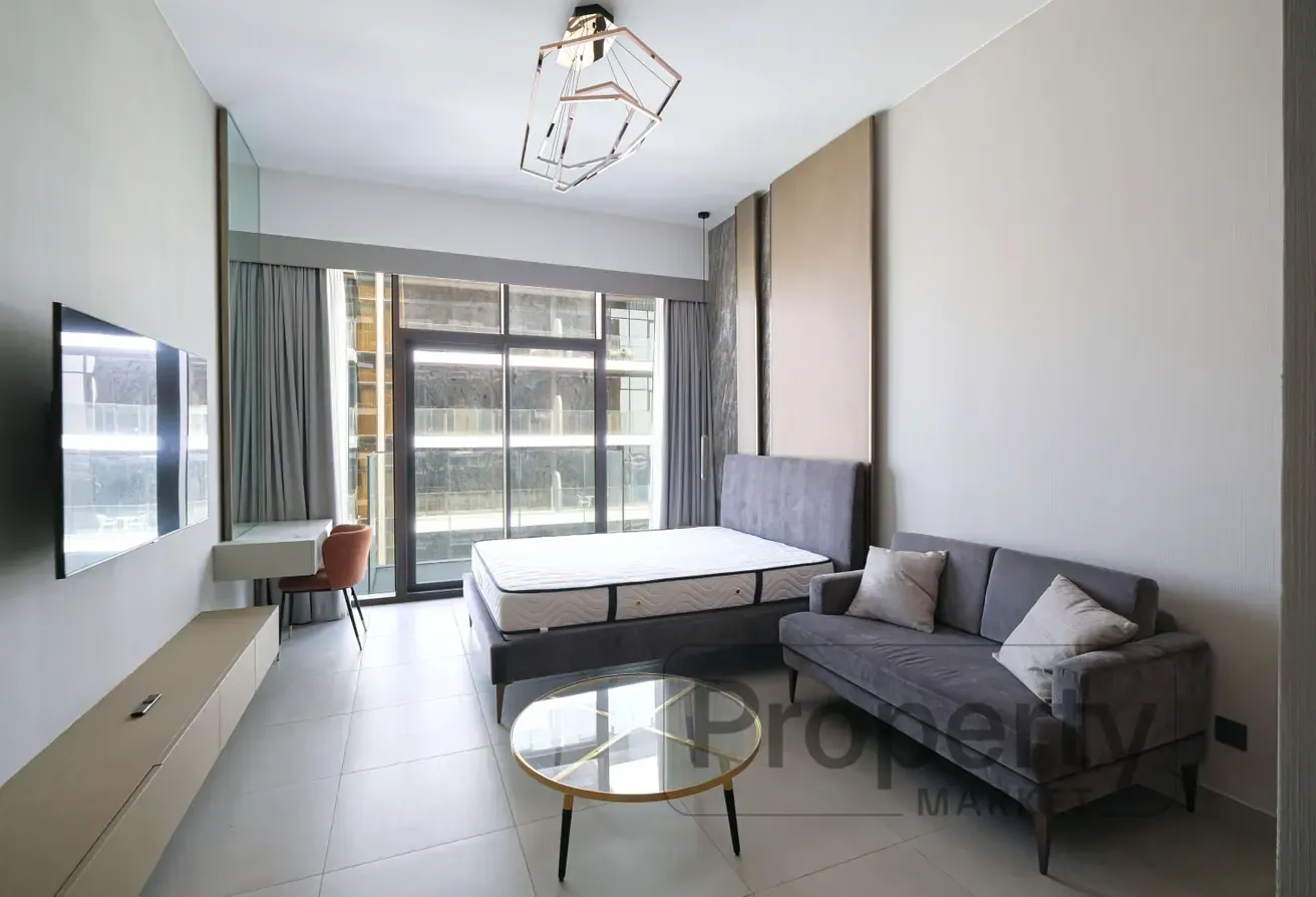 12 Payments Option | Furnished | Balcony
