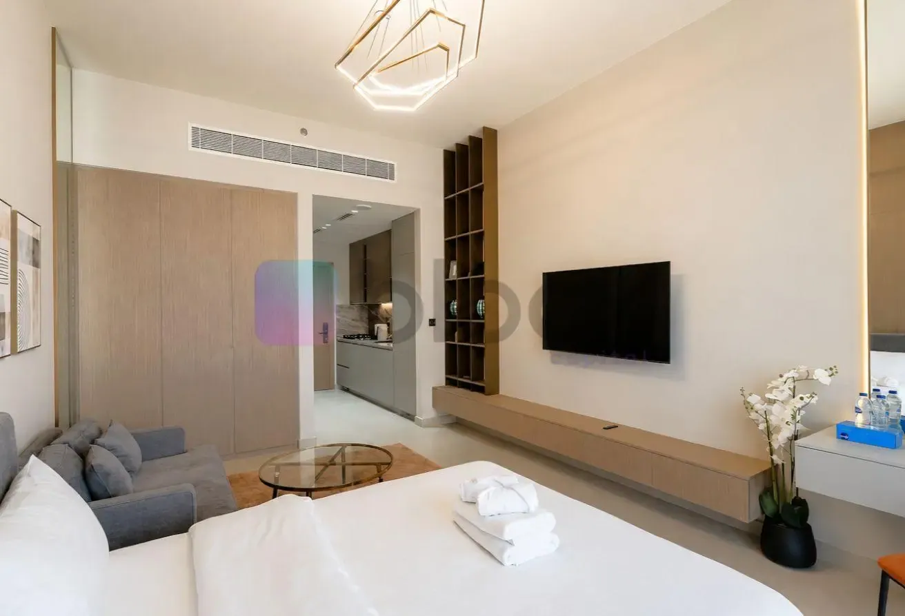 PARKING_POOL_GYM | FULLY FURNISHED | MOVE-IN READY