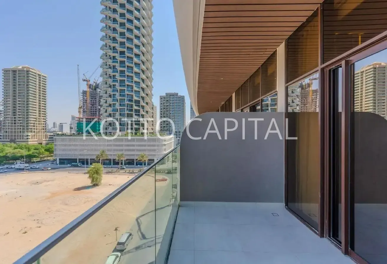 Fully Furnished | Mid Floor | Open View