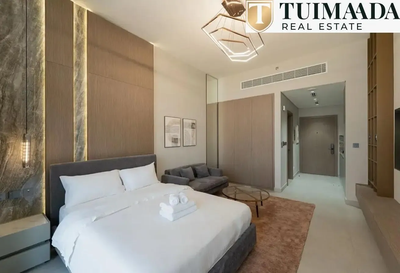 Furnished | Westwood Grande | Four Cheques