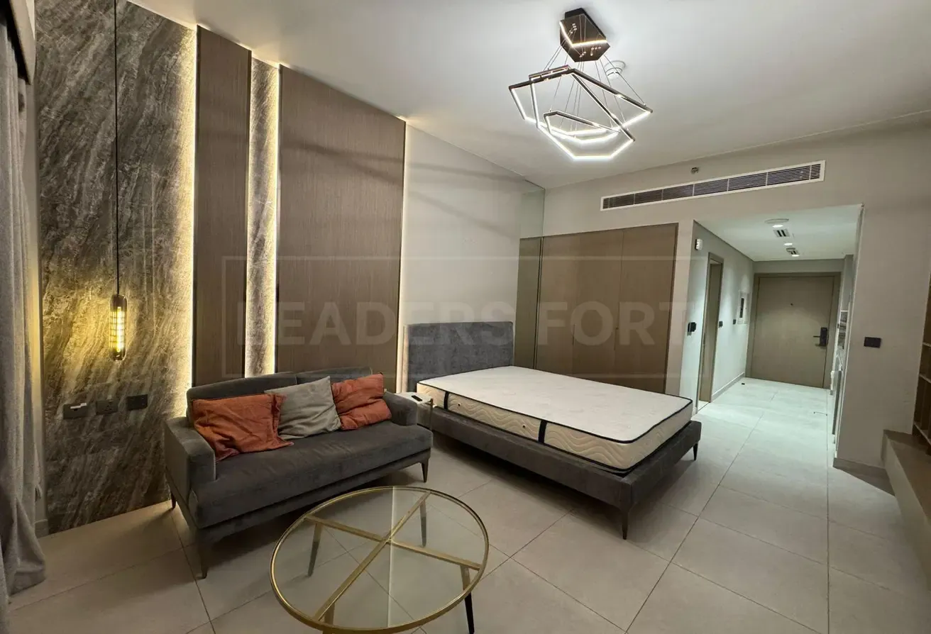 Fully Furnished | High End Qulaity | Ready To Move