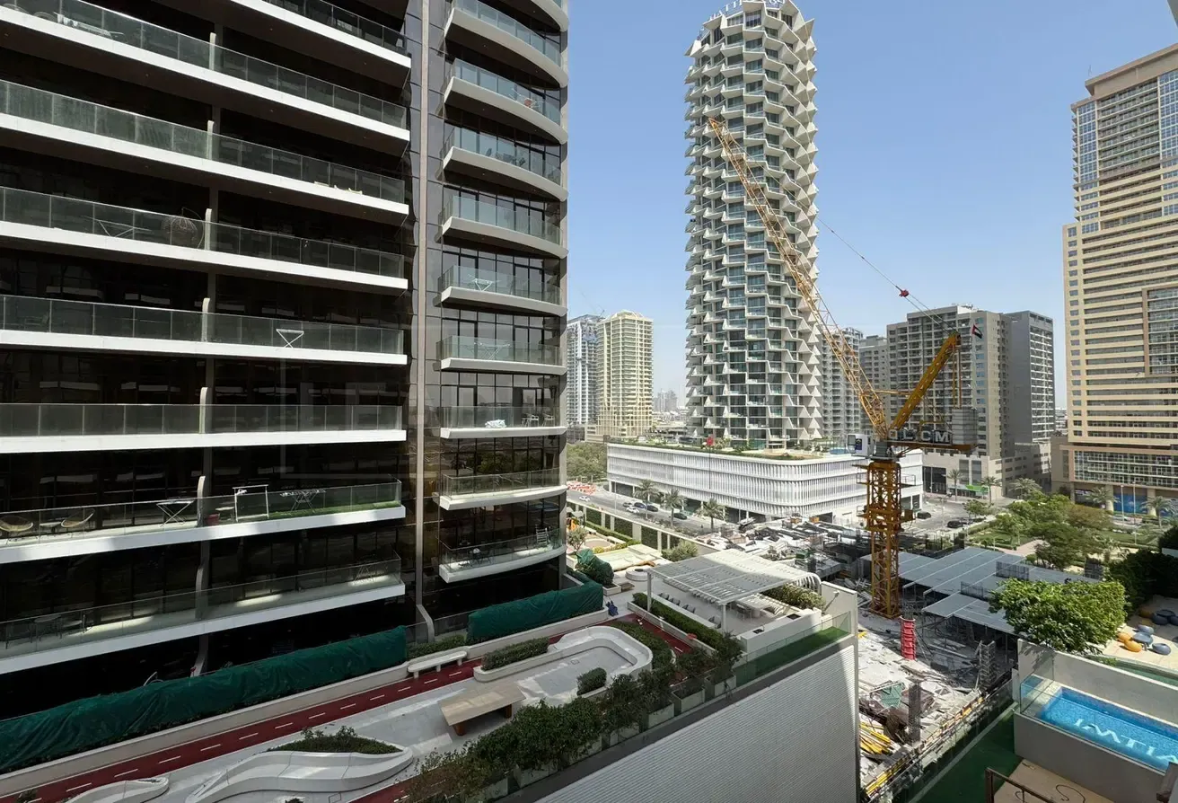 Fully Furnished | High End Qulaity | Ready To Move