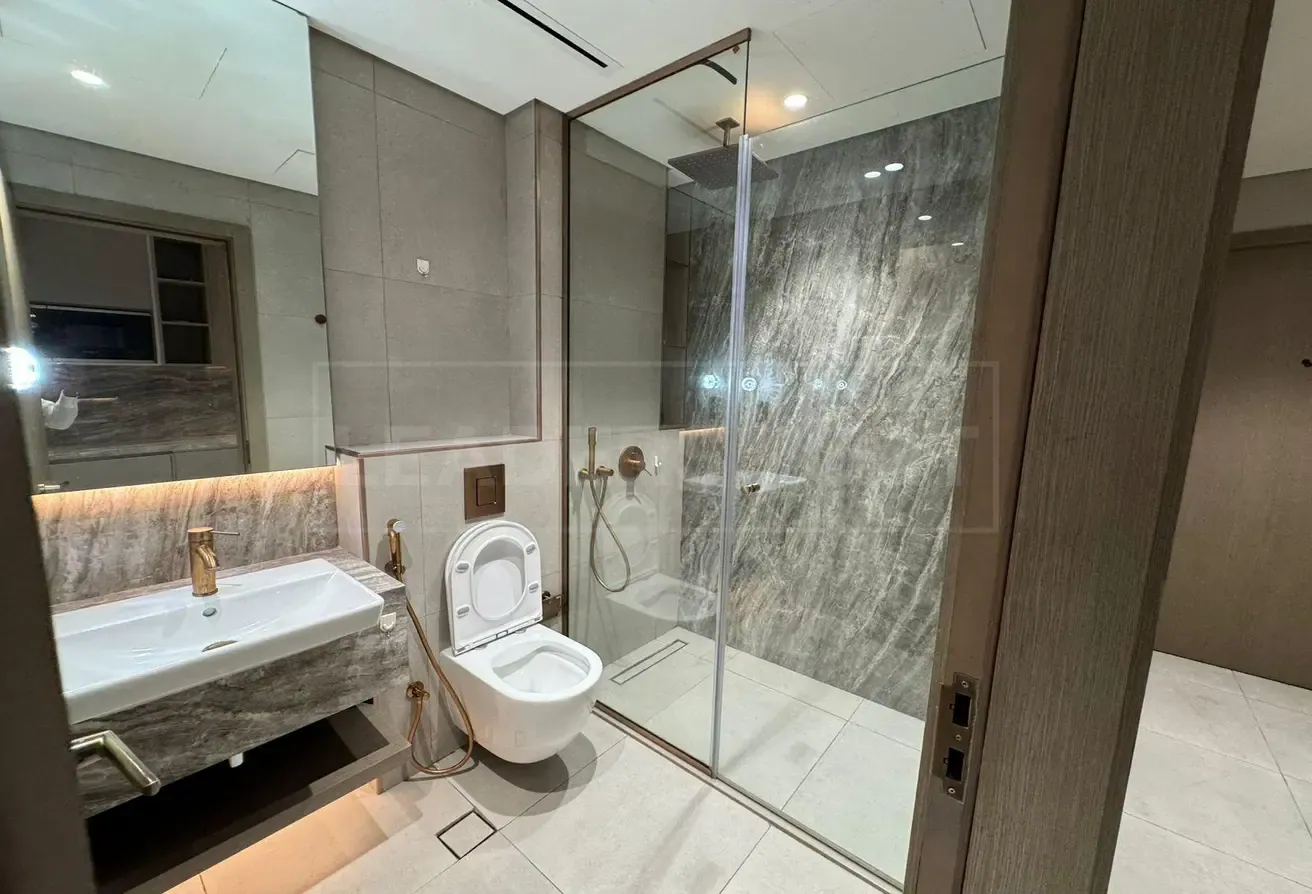 Fully Furnished | High End Qulaity | Ready To Move