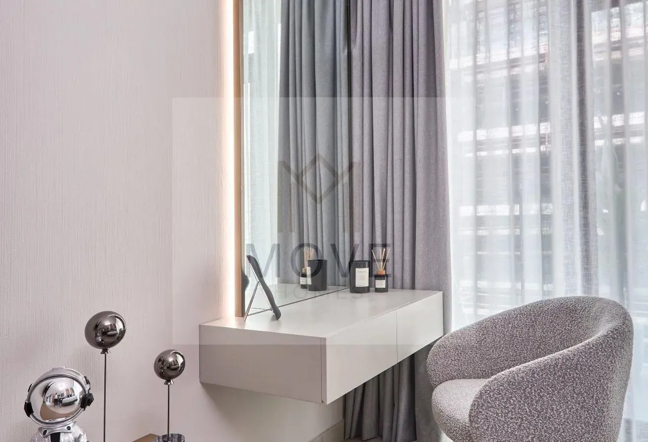 Prime Location |  High Floor | fully furnished