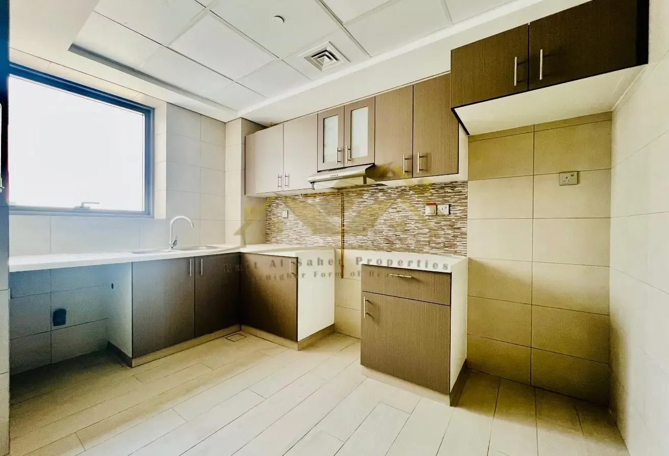 1 BR Apartment 30 days Free Brand New Building