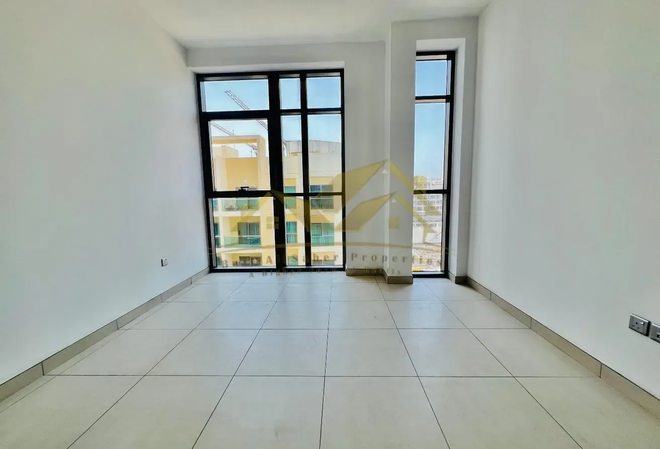 1 BR apartment 30 days Free Brand New Building